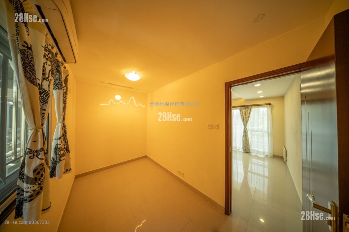 Fanling Rental 2 Bedrooms , 1 Bathroom 630 ft²