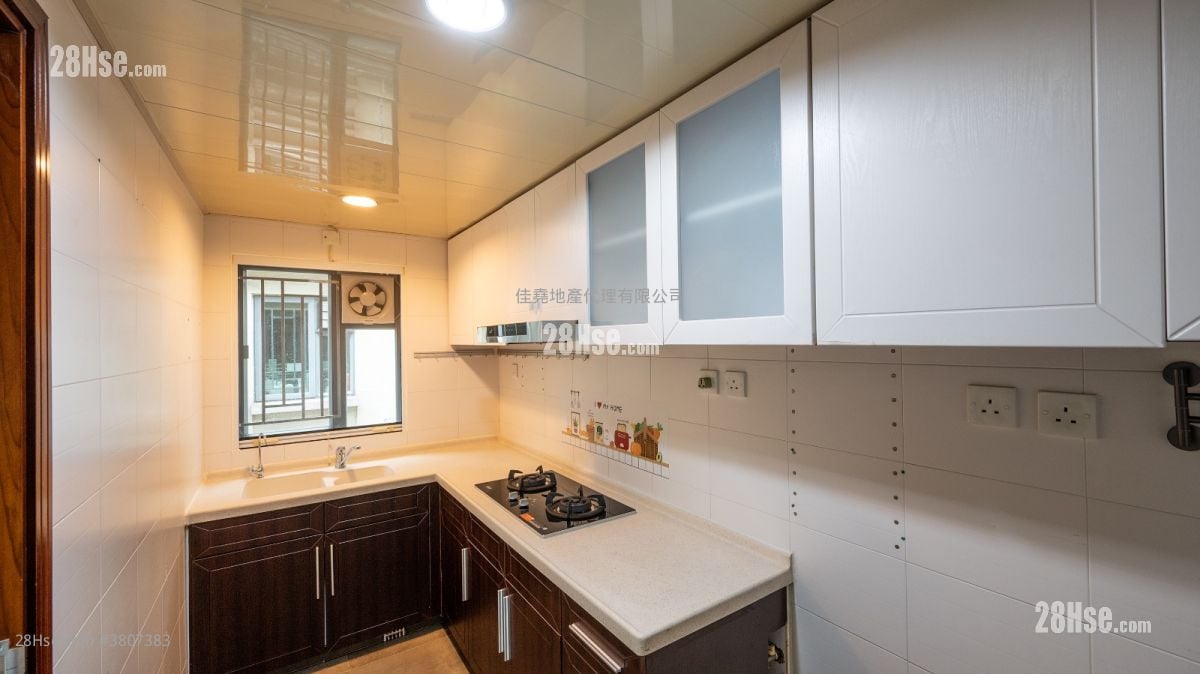 Fanling Rental 2 Bedrooms , 1 Bathroom 630 ft²