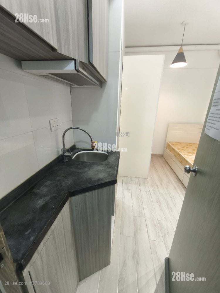 Long Kee Mansion Rental Studio , 1 Bathroom 150 ft²