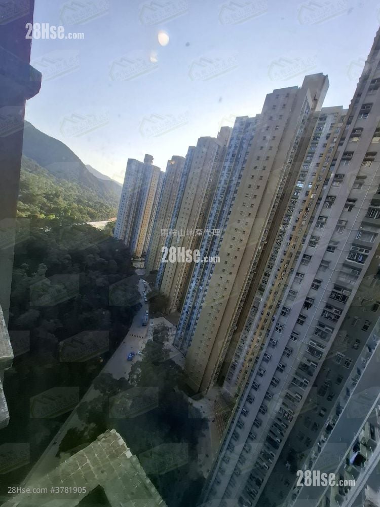 Kam Ying Court Sell 3 Bedrooms , 1 Bathroom 554 ft²