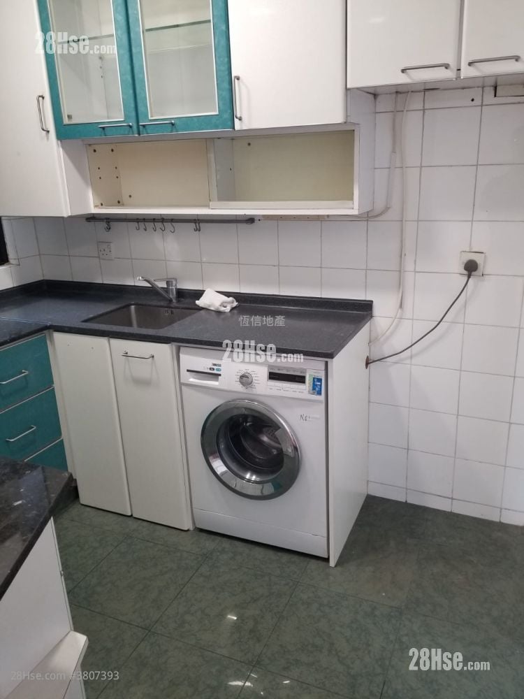 Bayview Garden Sell 3 Bedrooms , 2 Bathrooms 708 ft²