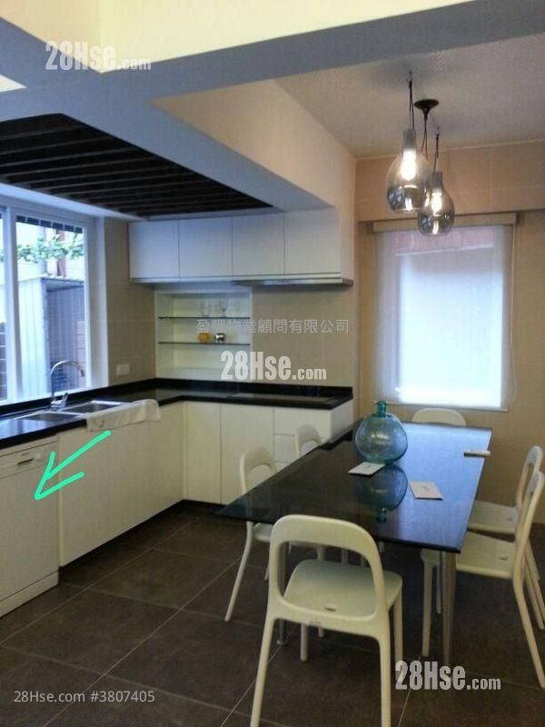 京士顿大厦 售盘 3 房 , 1 浴室 807 平方尺