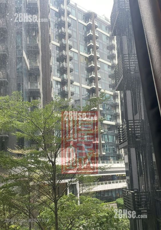 The Royale Sell Studio , 1 Bathroom 208 ft²