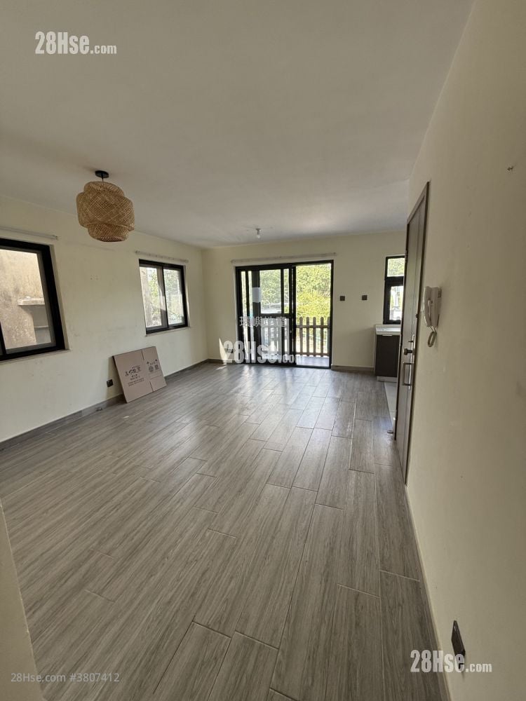 村屋 租盘 3 房 , 1 浴室 650 平方尺