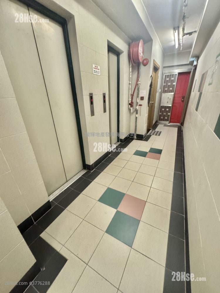 Jade Lotus Garden Sell 2 Bedrooms , 1 Bathroom 330 ft²