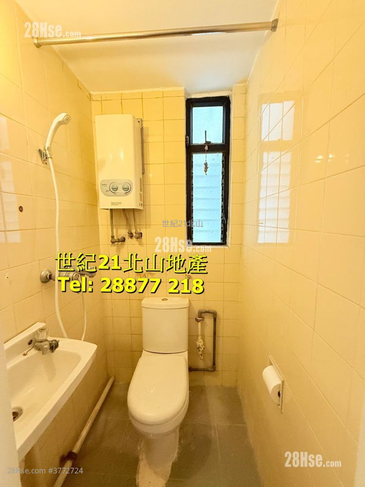 Park Towers Sell 3 Bedrooms , 2 Bathrooms 998 ft²