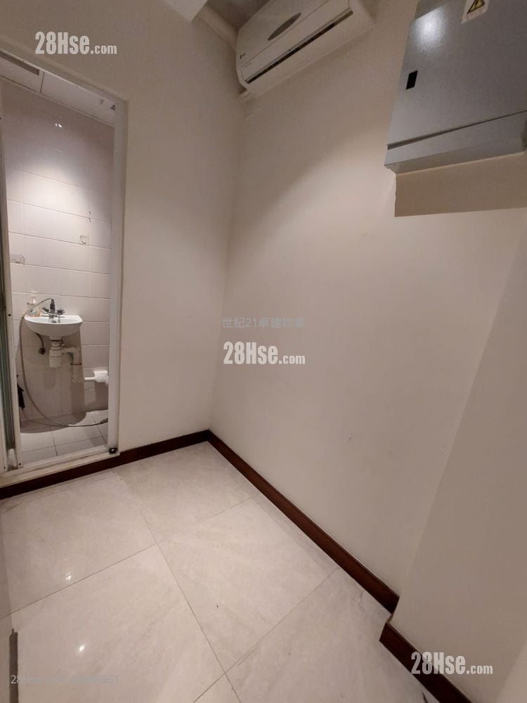 御金國峯 租盤 3 房 , 2 浴室 953 平方呎