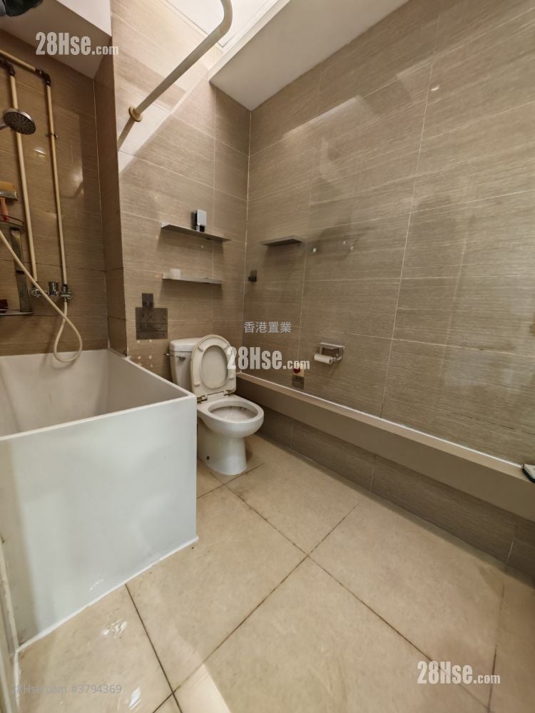 Iplace Sell Studio , 1 Toilet