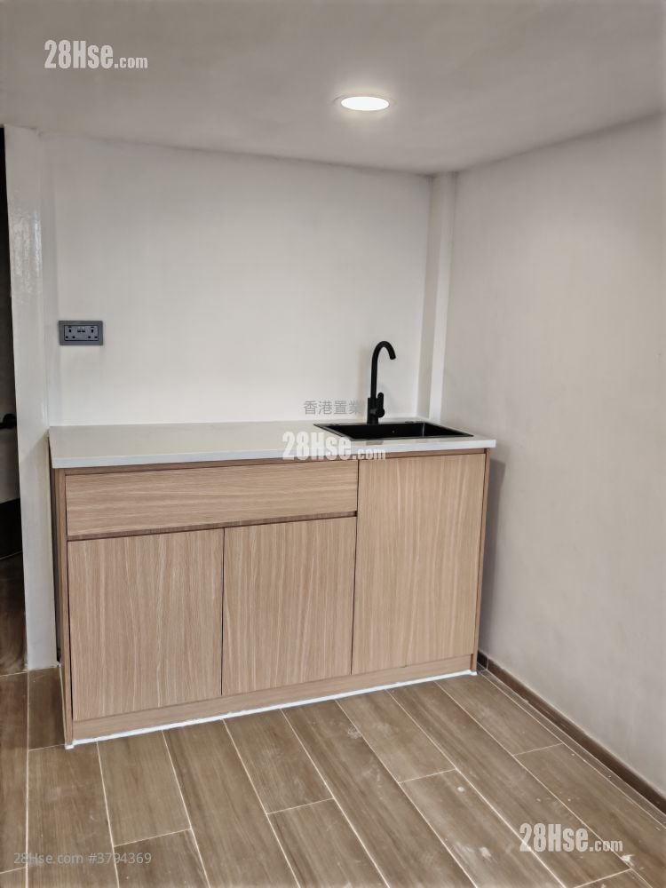 Iplace Sell Studio , 1 Toilet