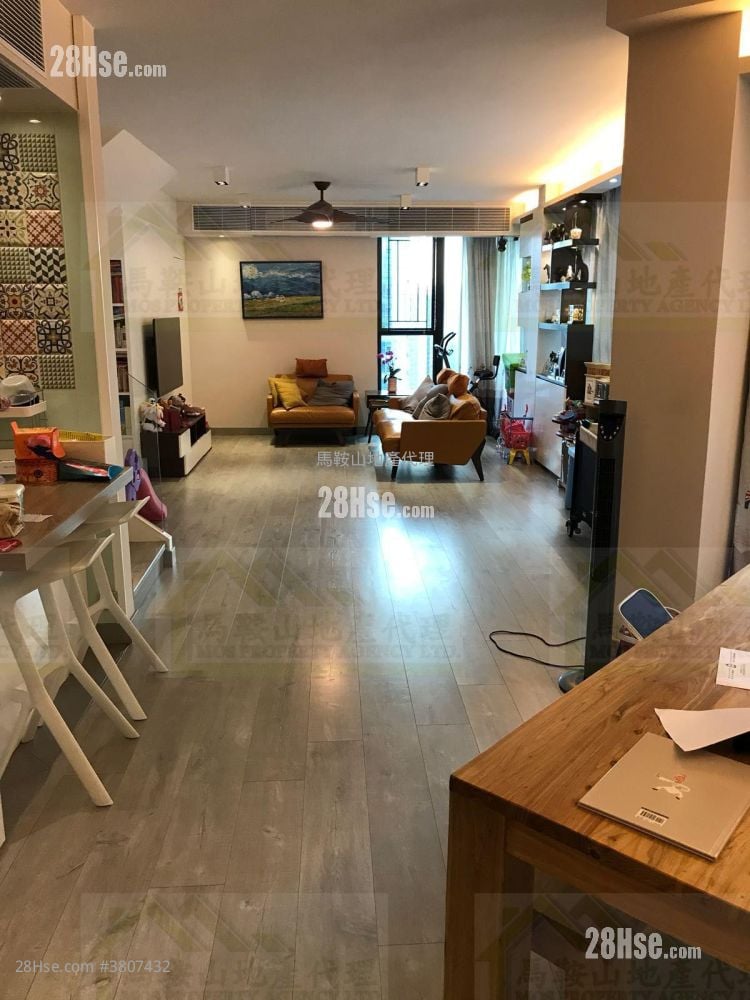 駿景園 售盤 3 房 , 3 浴室 1,479 平方呎