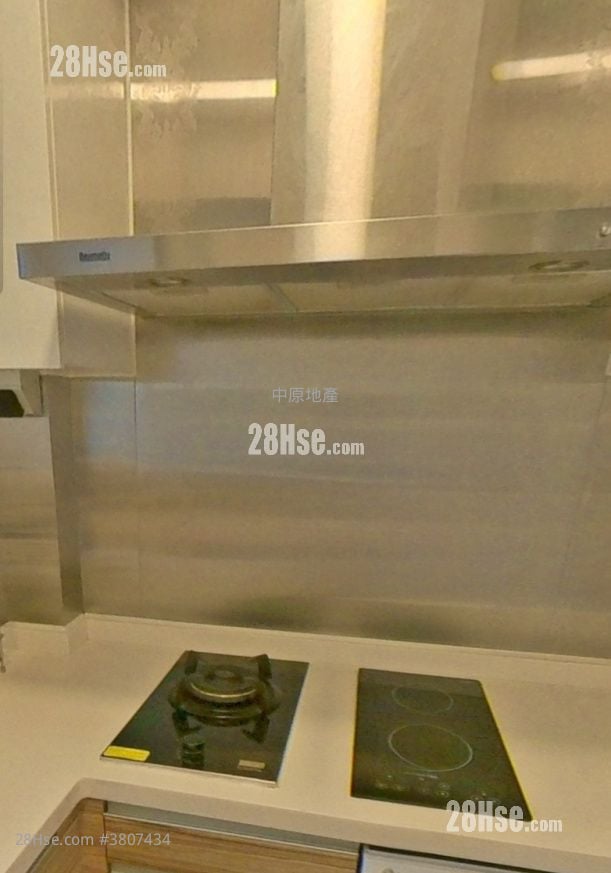 Hemera Sell 3 Bedrooms , 2 Bathrooms 819 ft²