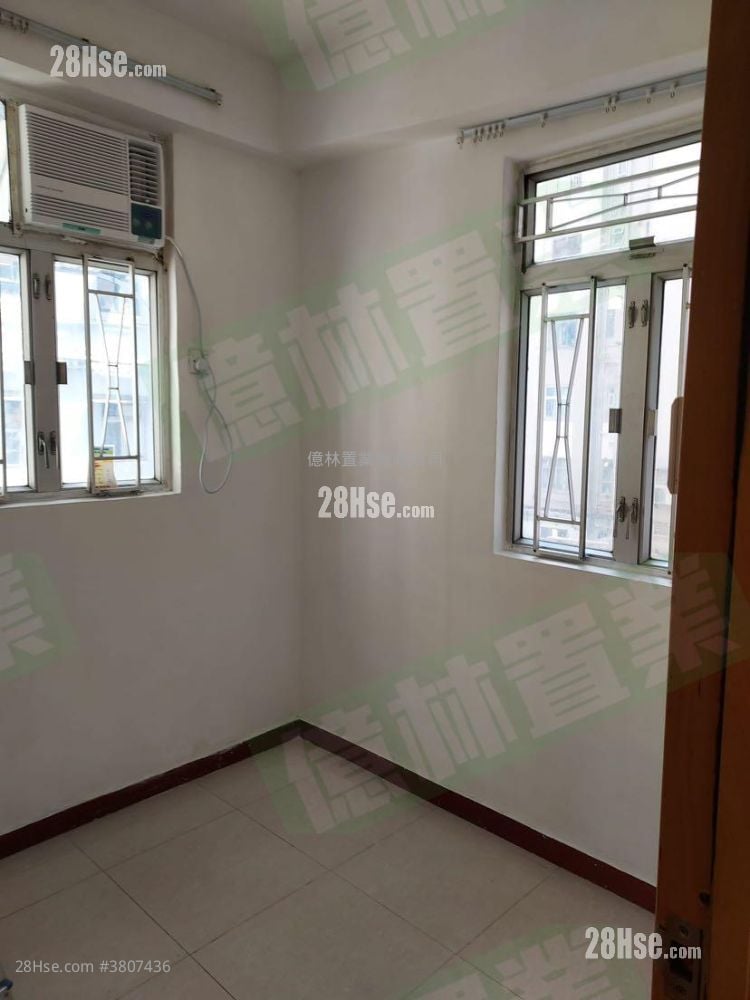 钻石楼 售盘 2 房 , 1 浴室 359 平方尺