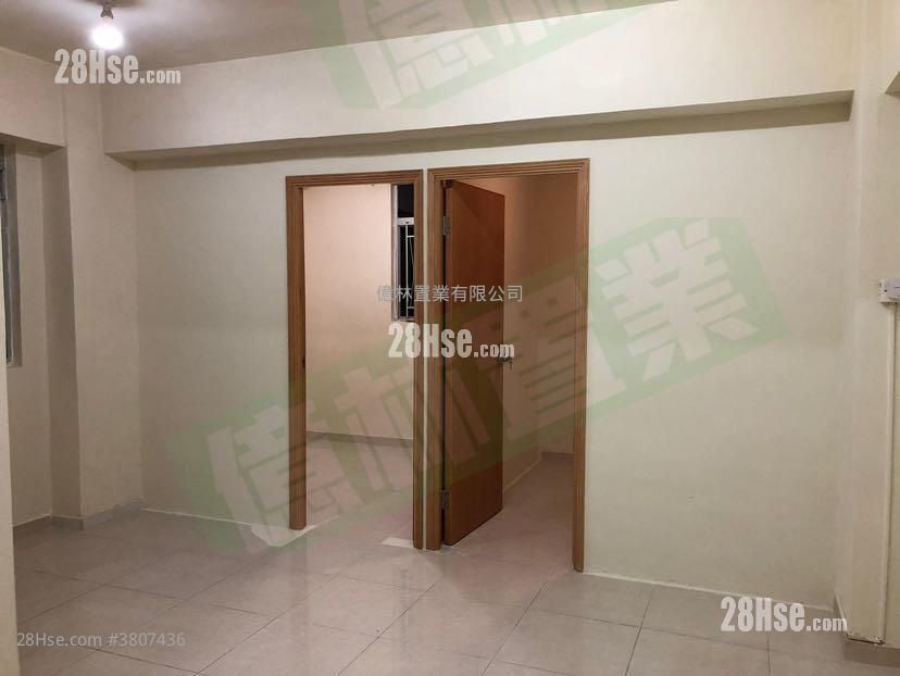 钻石楼 售盘 2 房 , 1 浴室 359 平方尺