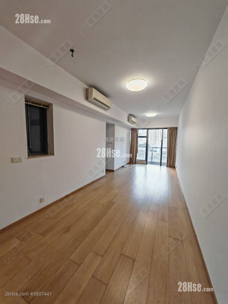 The Wings Rental 4 Bedrooms , 2 Bathrooms 799 ft²