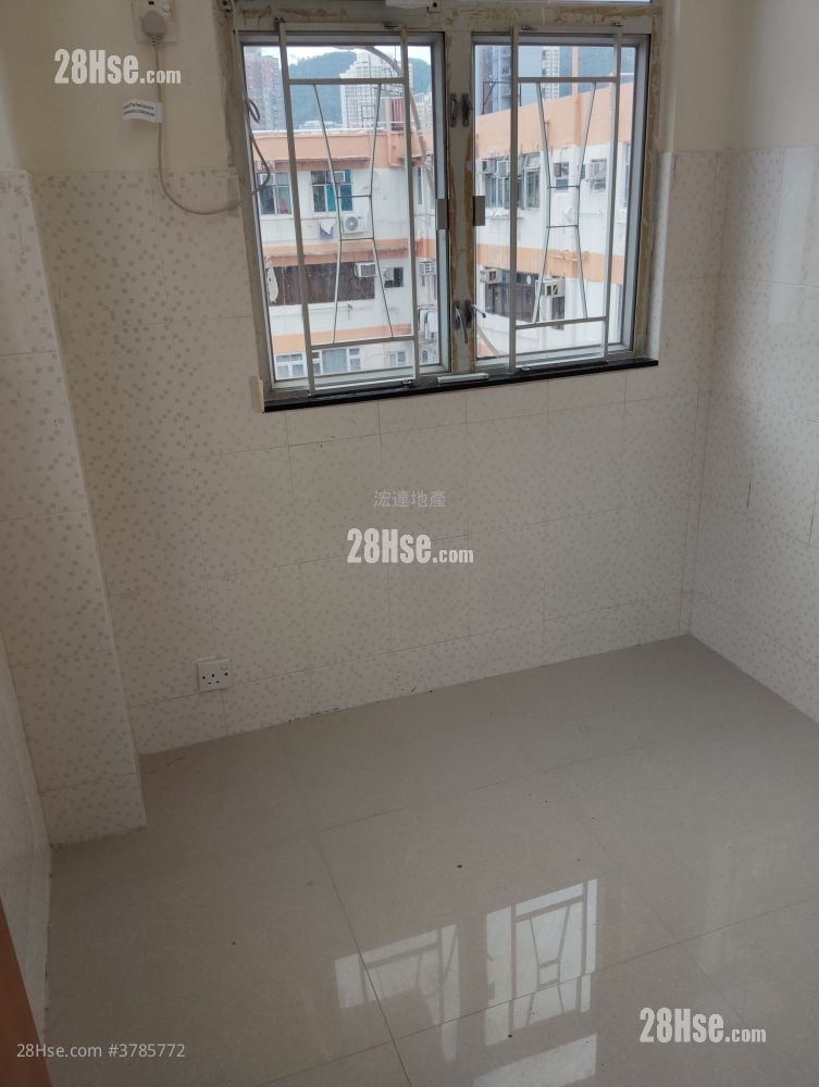 Hung Yu Mansion Rental 1 Bathroom 130 ft²