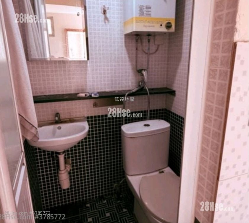Hung Yu Mansion Rental 1 Bathroom 130 ft²