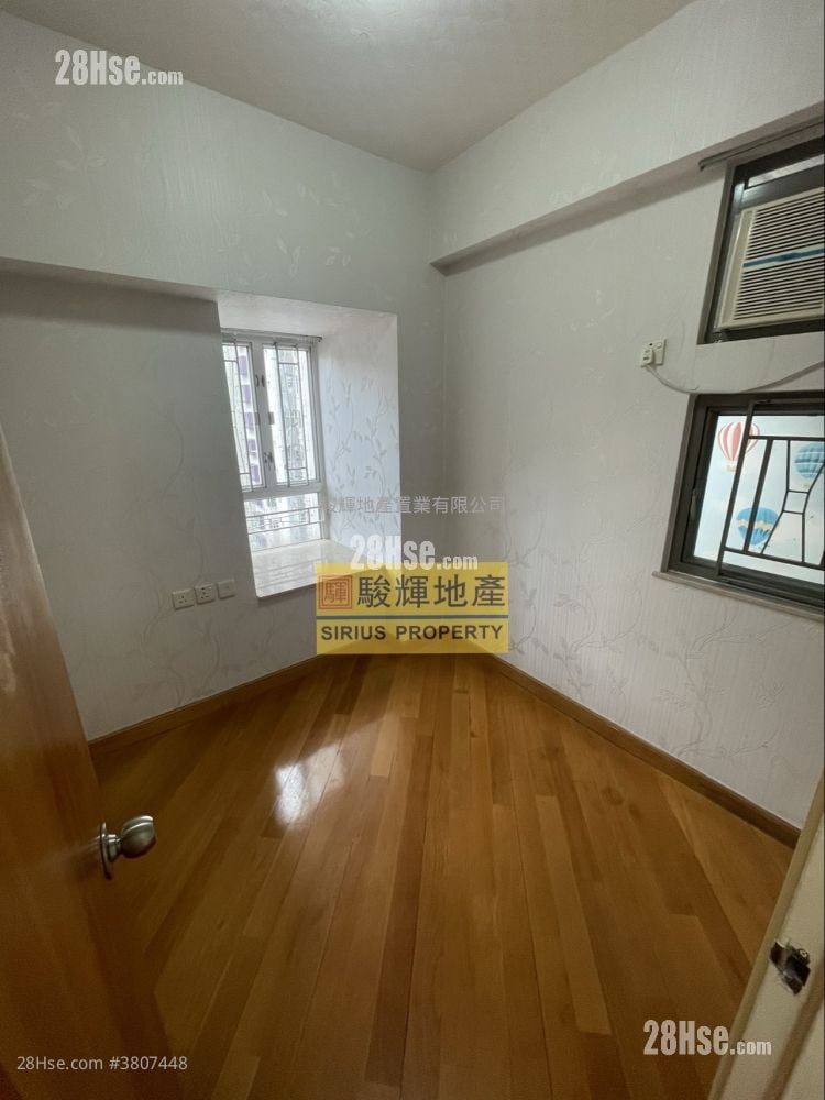 Foo Tat Building Rental 306 ft²