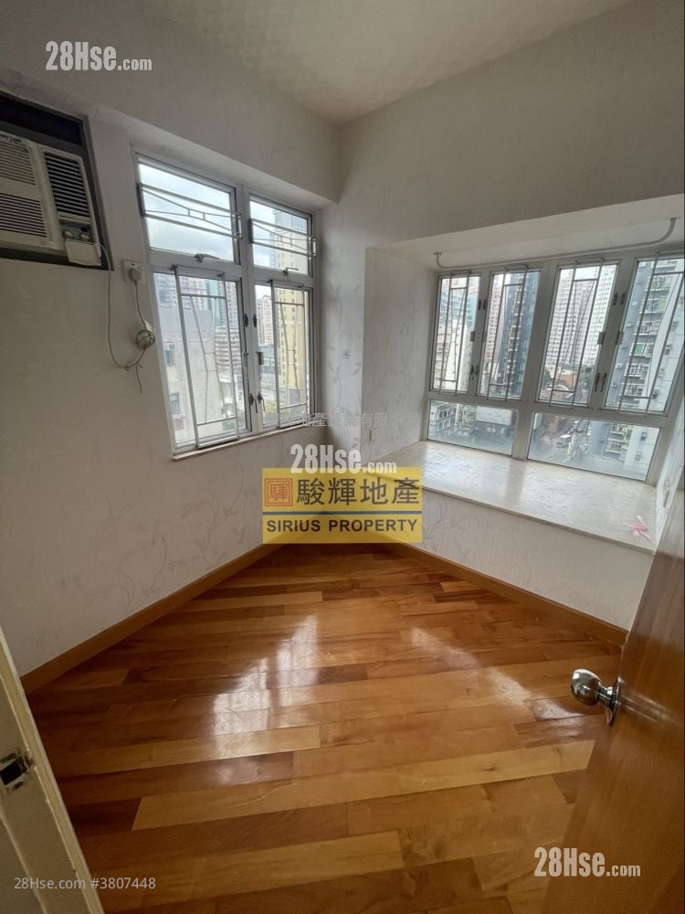 Foo Tat Building Rental 306 ft²