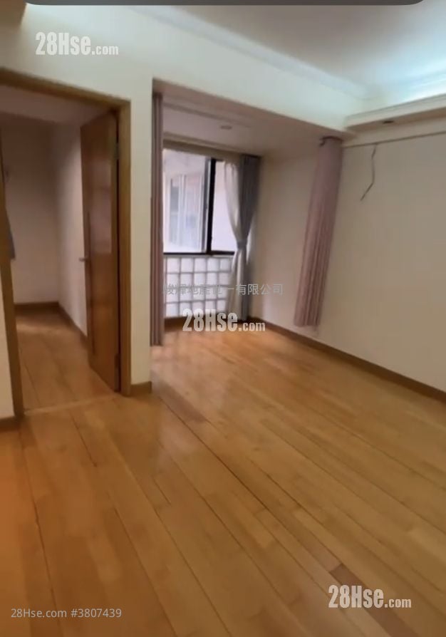 環海大廈 租盤 2 房 , 1 浴室 747 平方呎