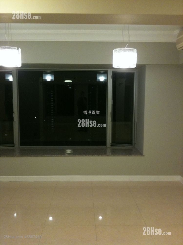 宇晴轩 售盘 4 房 , 2 浴室 919 平方尺