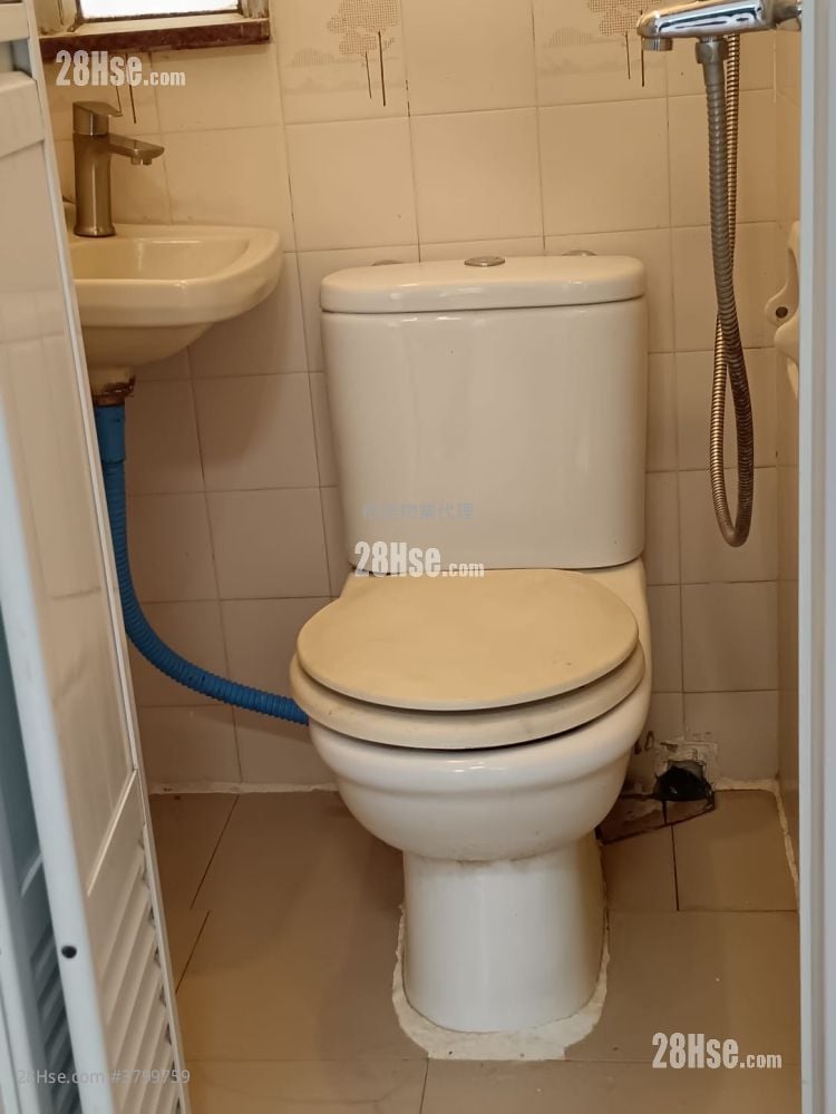 永宁大厦(顺宁道) 租盘 2 房 , 1 浴室 222 平方尺