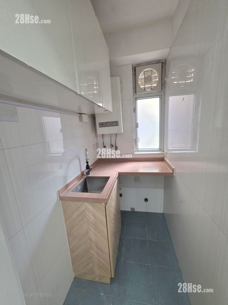 Ka Wai Building Rental 1 Bedroom , 1 Bathroom 233 ft²