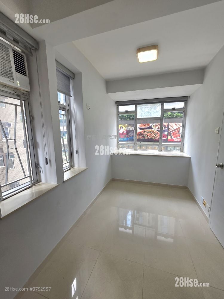 Ka Wai Building Rental 1 Bedroom , 1 Bathroom 233 ft²