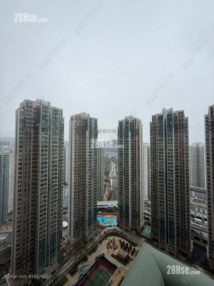 蔚蓝湾畔 售盘 3 房 , 2 浴室 653 平方尺