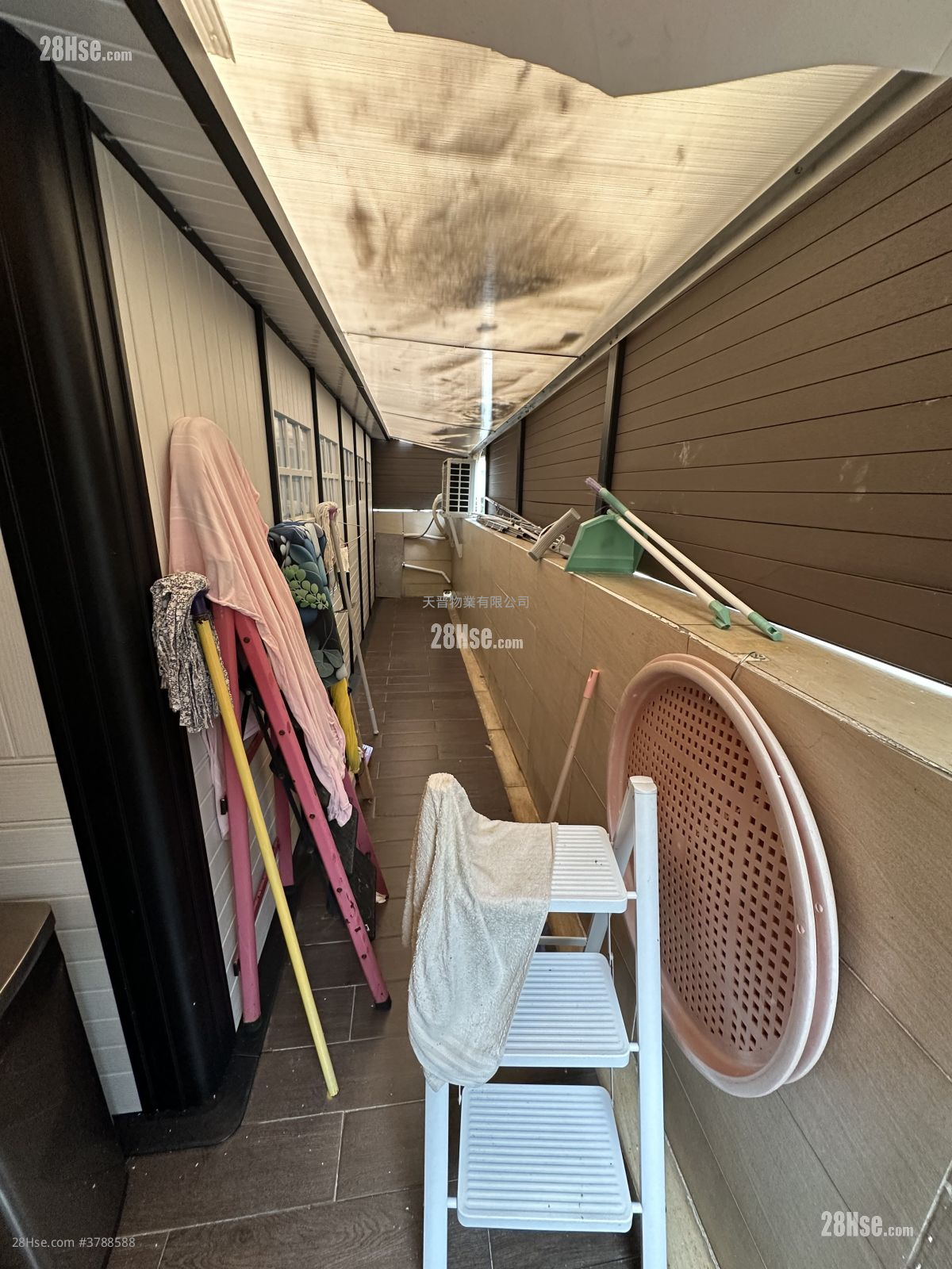 荣林大厦 售盘 2 房 , 1 浴室 270 平方尺