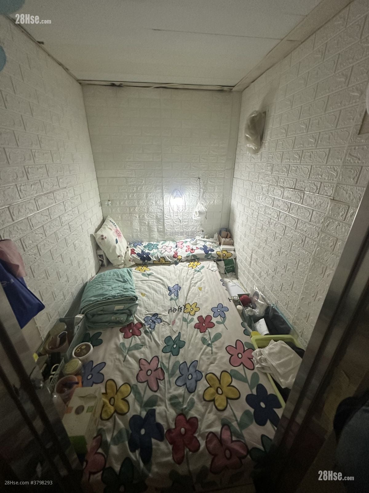 荣林大厦 售盘 2 房 , 1 浴室 270 平方尺