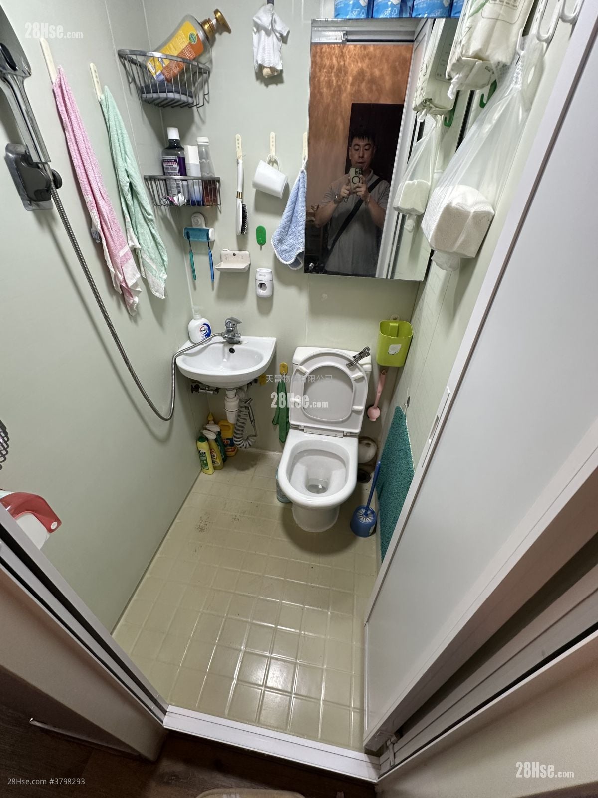 荣林大厦 售盘 2 房 , 1 浴室 270 平方尺