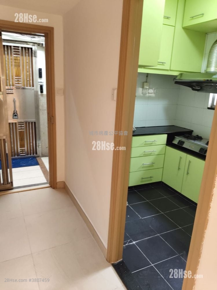 新都城大厦 租盘 2 房 , 1 浴室 485 平方尺