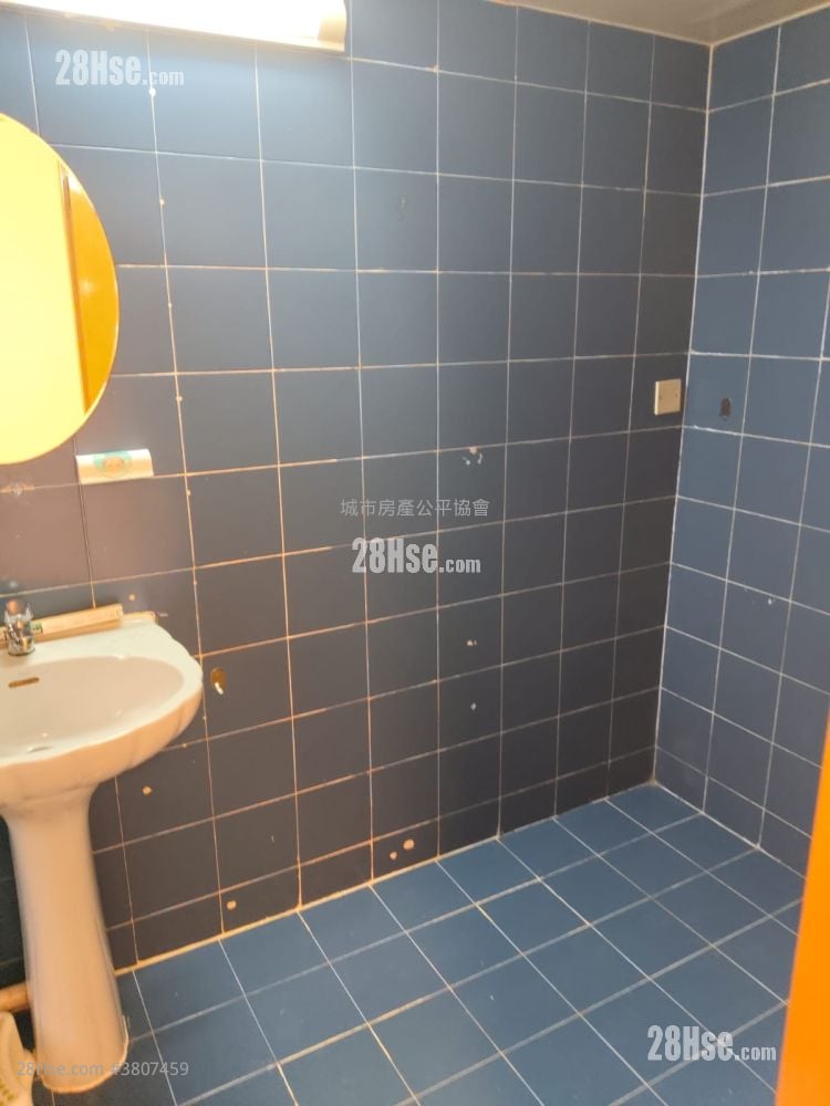 新都城大厦 租盘 2 房 , 1 浴室 485 平方尺