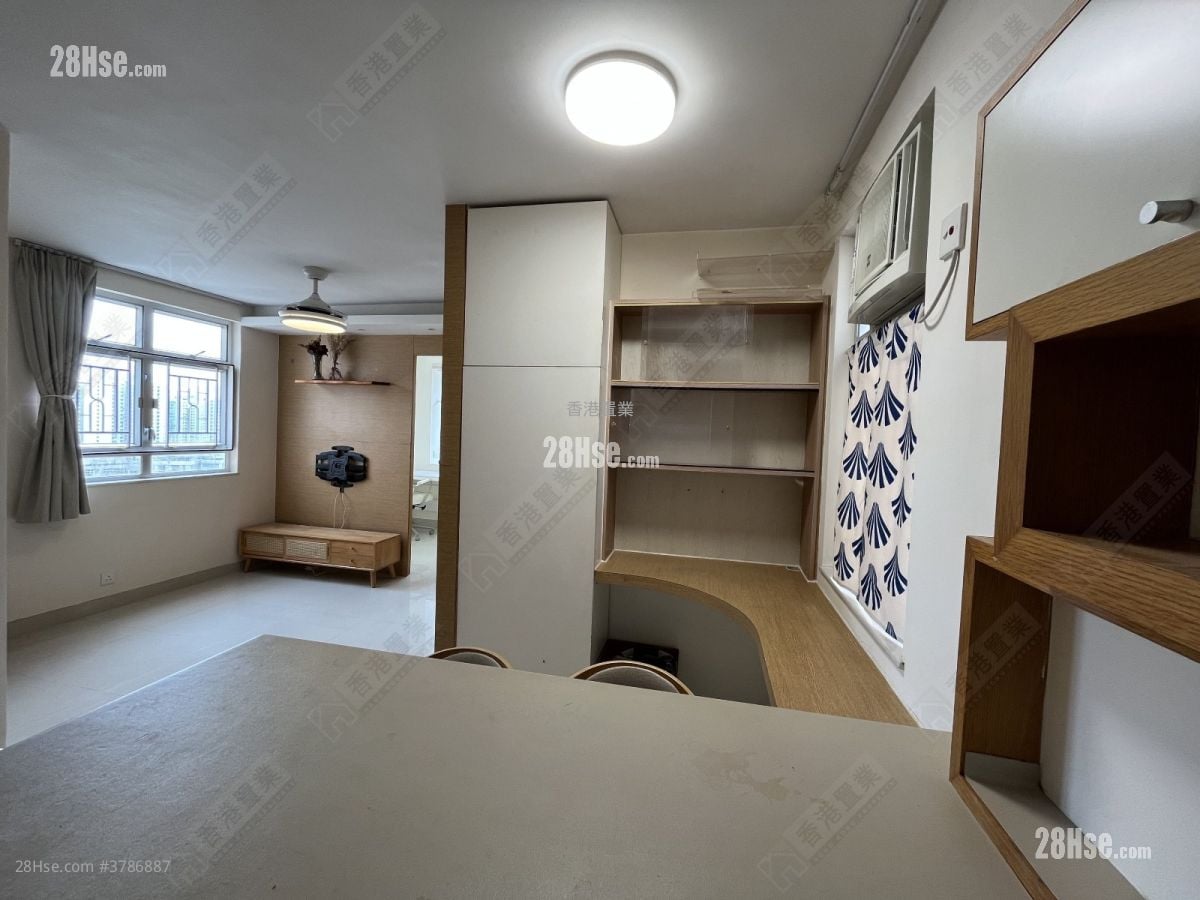 Amoy Gardens Rental 2 Bedrooms , 1 Bathroom 356 ft²