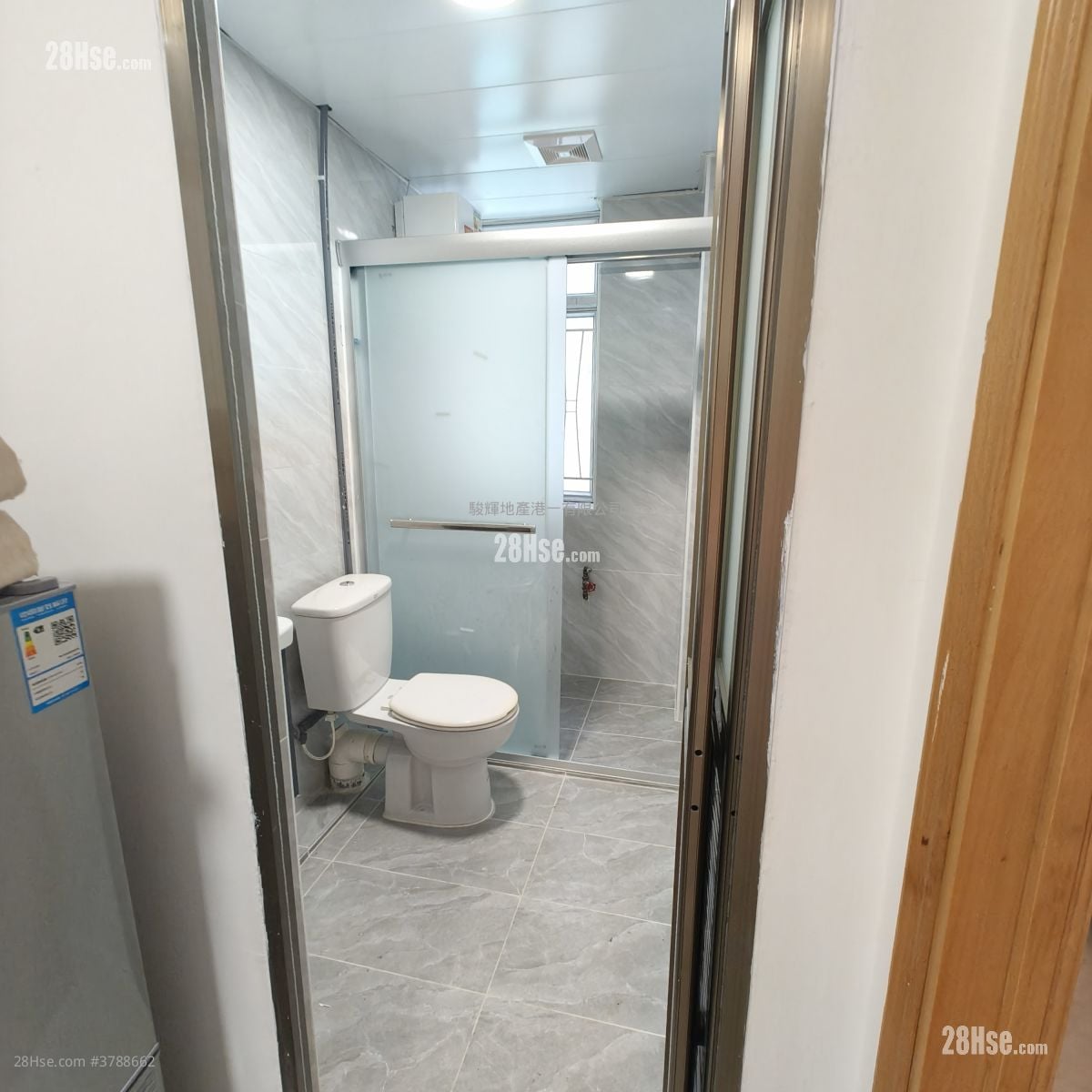 Kam Shan Lau Rental Studio , 1 Bathroom 180 ft²