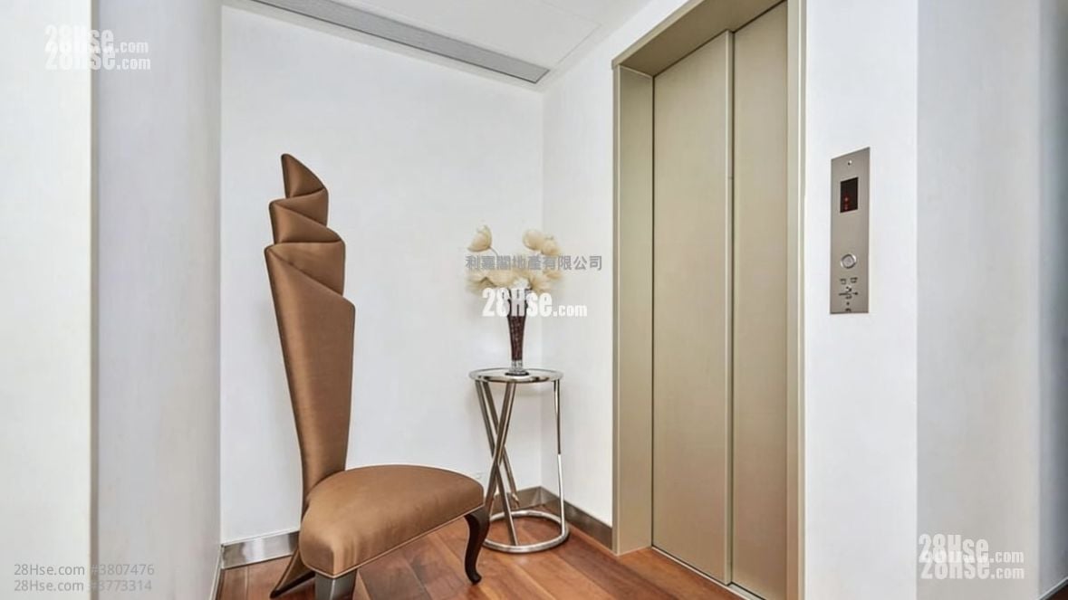 渭州道5号 售盘 5+ 房 5,767 平方尺