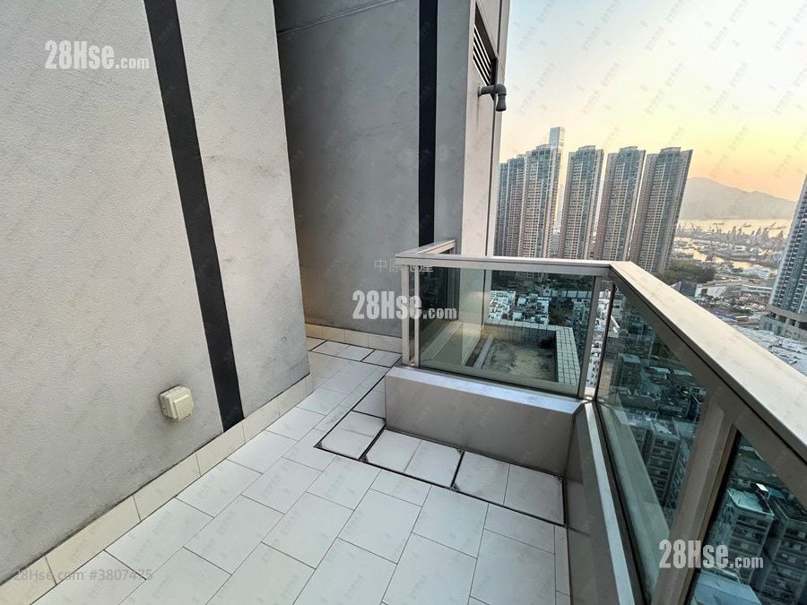 L Living 23 Rental 2 Bedrooms , 1 Bathroom 466 ft²