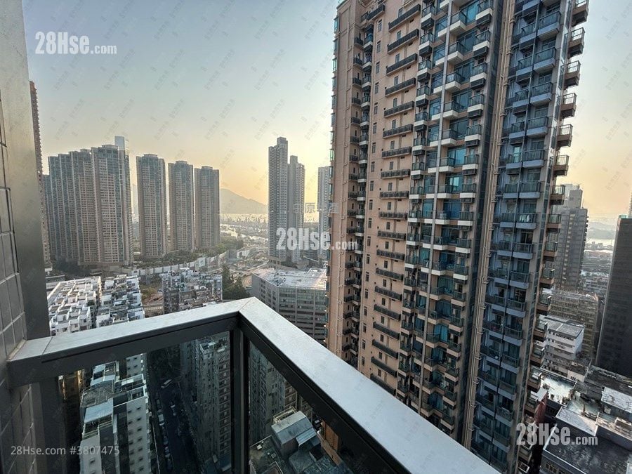 L Living 23 Rental 2 Bedrooms , 1 Bathroom 466 ft²