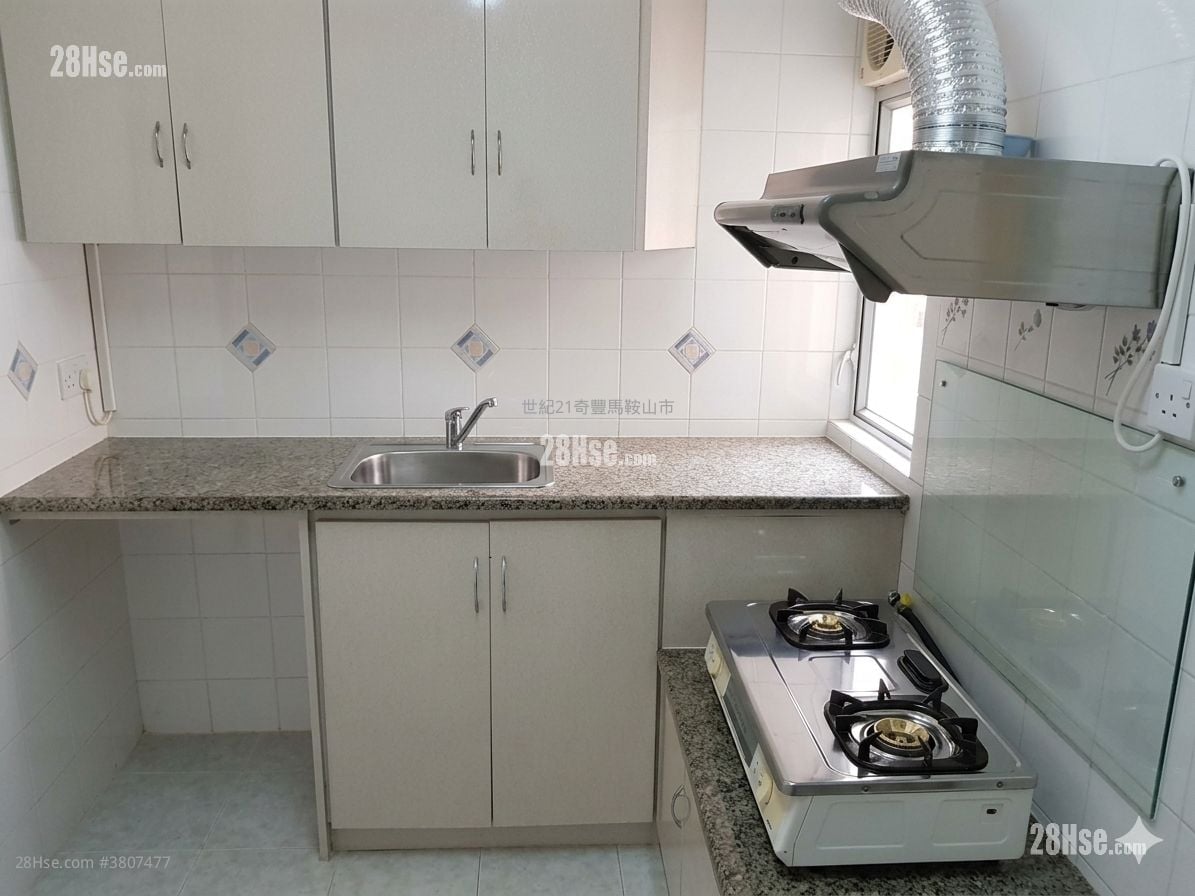 马鞍山中心 售盘 3 房 , 1 浴室 522 平方尺