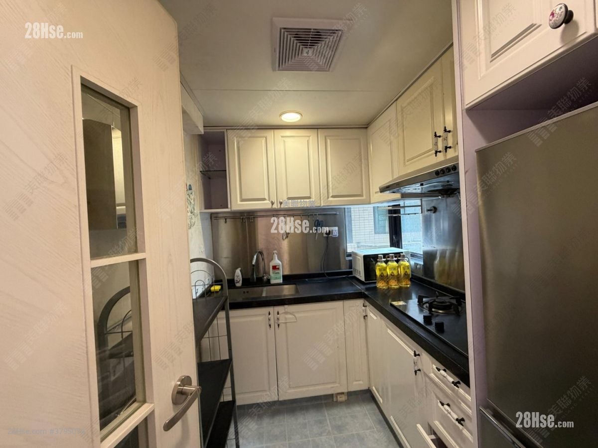 Grand Horizon Rental 2 Bedrooms , 1 Bathroom 511 ft²