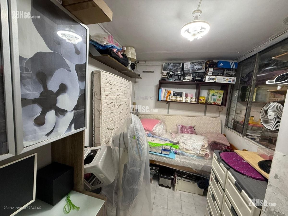 富善邨 售盘 2 房 , 1 浴室 381 平方尺