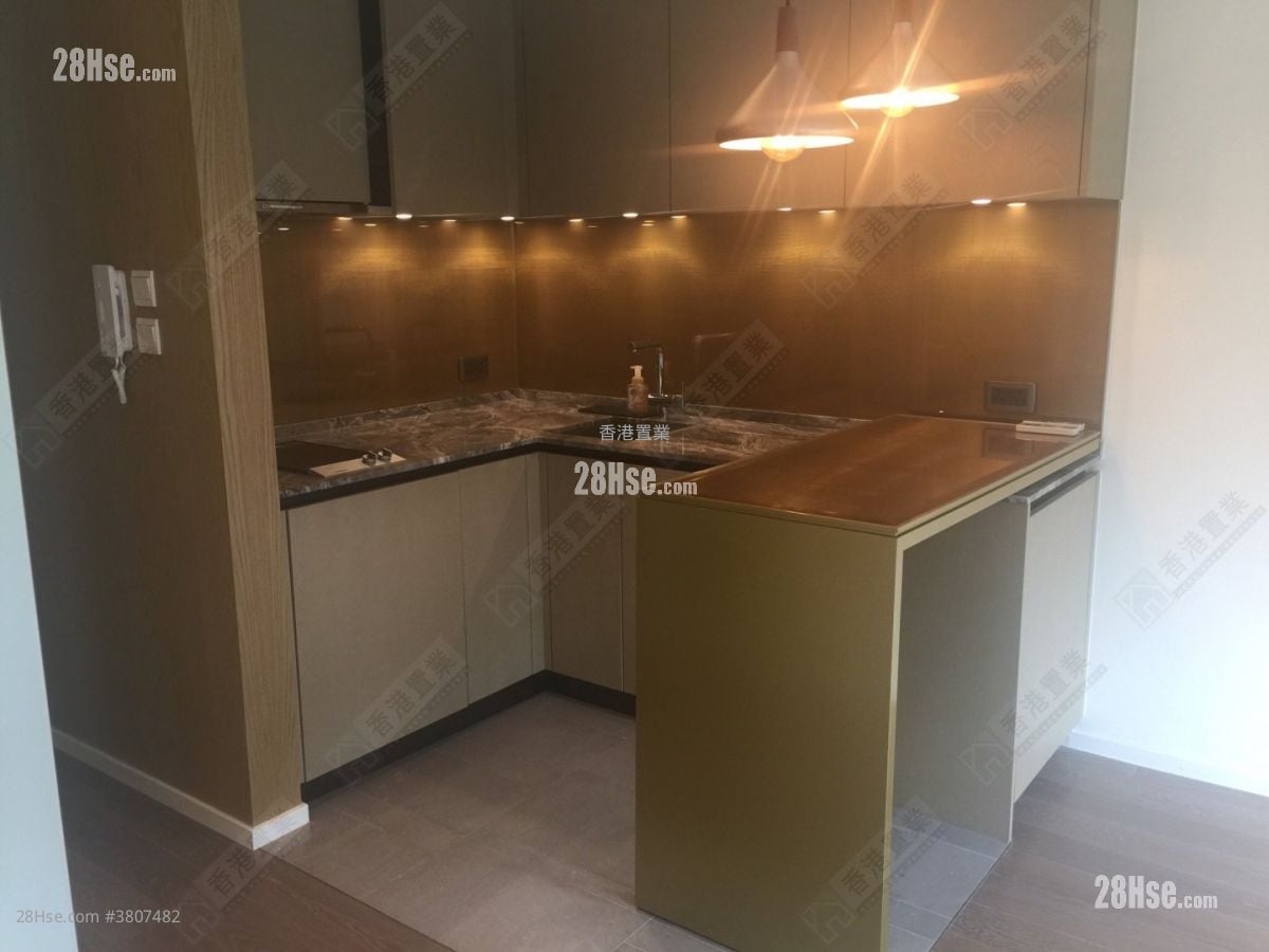 Homantin Hillside Sell 1 Bedroom 369 ft²