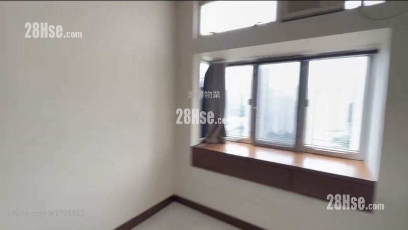 Greenfield Garden Rental 2 Bedrooms , 1 Bathroom 386 ft²