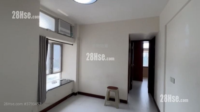 Greenfield Garden Rental 2 Bedrooms , 1 Bathroom 386 ft²