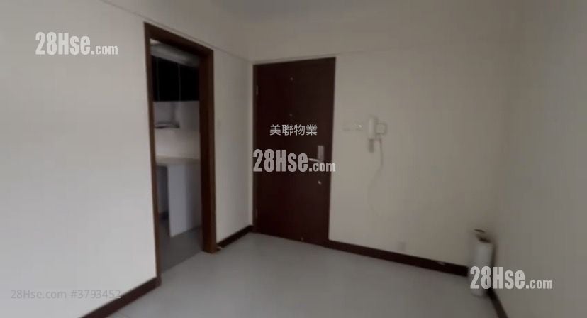 Greenfield Garden Rental 2 Bedrooms , 1 Bathroom 386 ft²