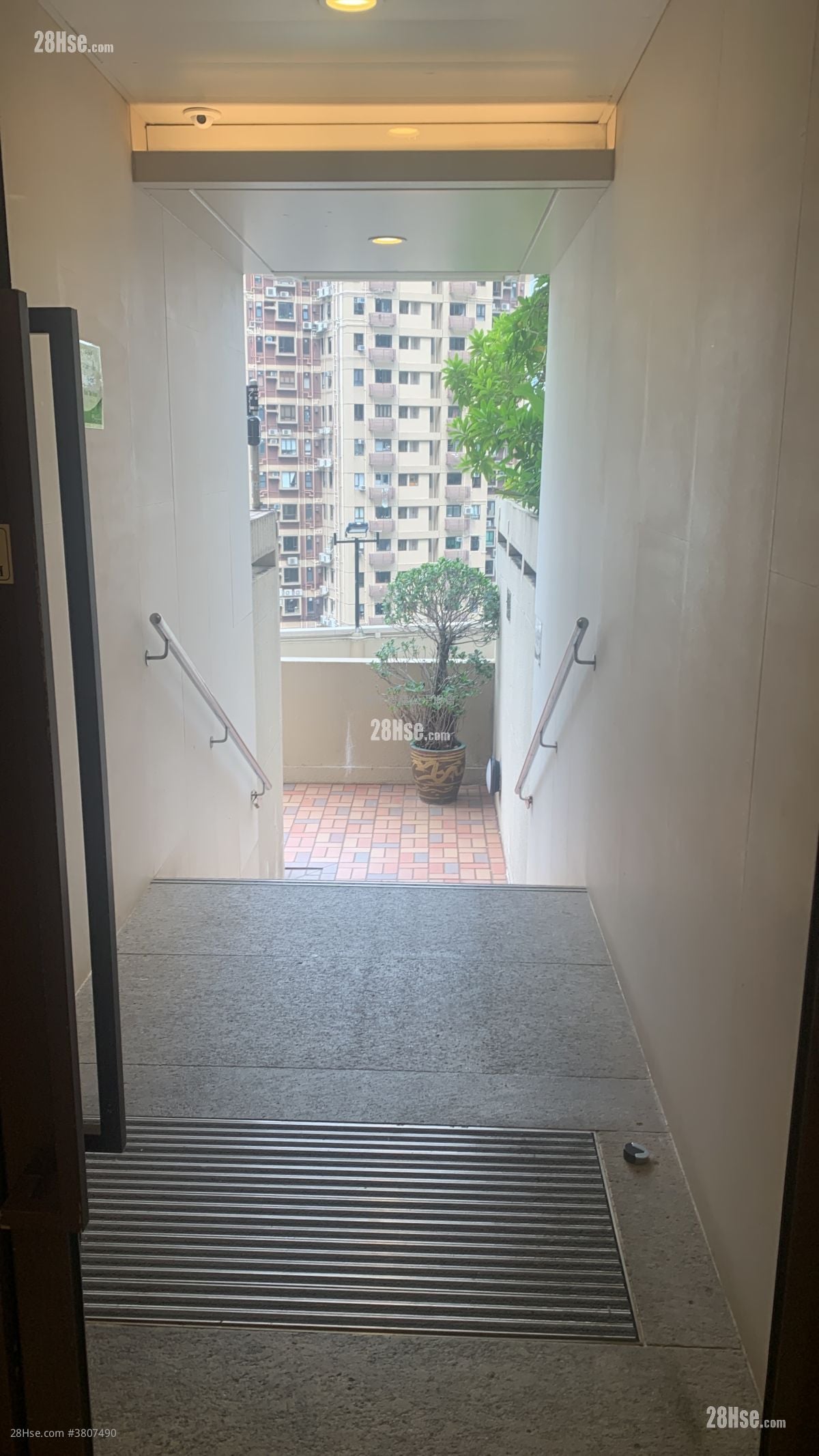 乐翠台 售盘 1,129 平方尺