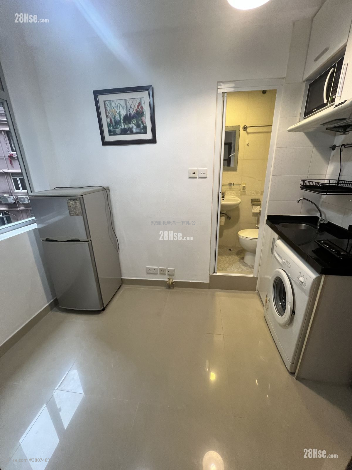 Ocean View Court Rental 190 ft²