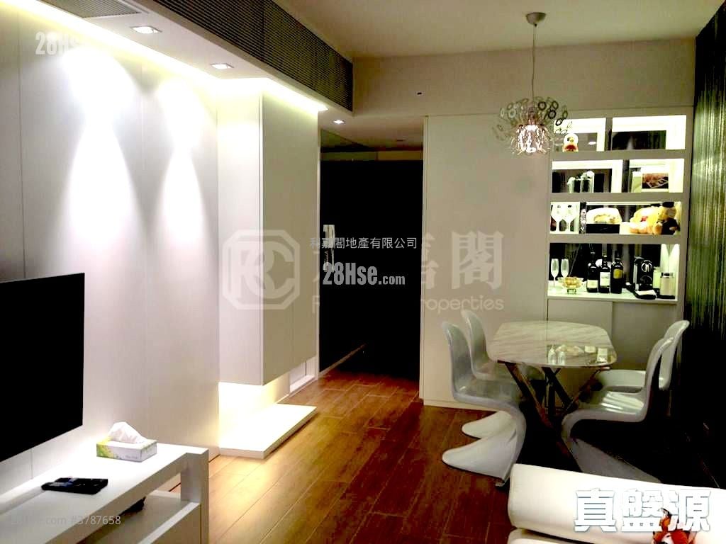 Le Prestige Sell 3 Bedrooms , 2 Bathrooms 677 ft²