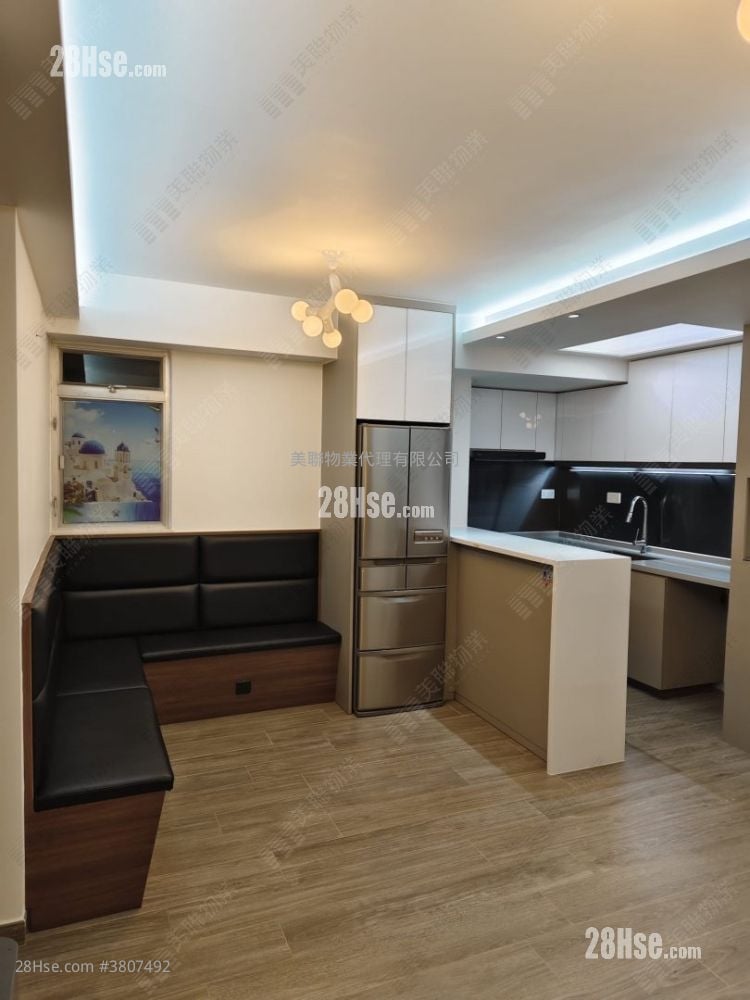 Sunshine City Sell 3 Bedrooms 568 ft²