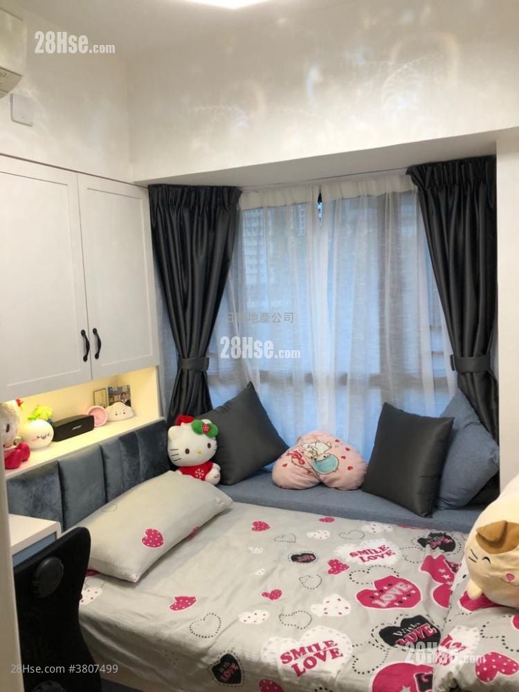 贺龙居 售盘 3 房 , 2 浴室 664 平方尺